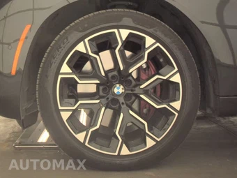 2026 BMW X3 M50 – miniatura 9