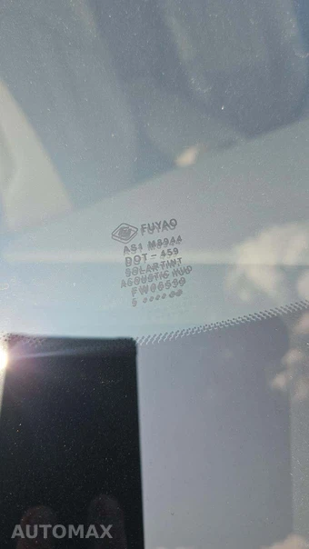 2026 BMW X3 M50 – miniatura 25