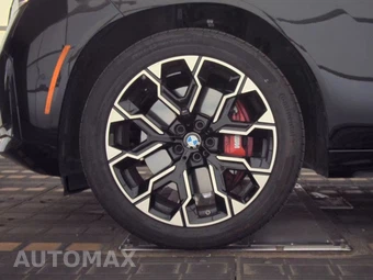 2026 BMW X3 M50 – miniatura 9