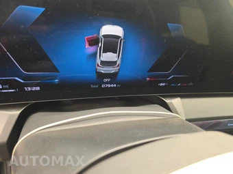 2026 BMW X3 M50 – miniatura 12