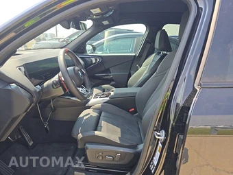 2026 BMW X3 M50 – miniatura 13