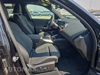 2026 BMW X3 M50 – miniatura 14