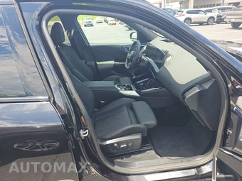 2026 BMW X3 M50 – miniatura 14