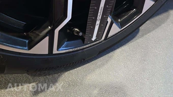 2026 BMW X3 M50 – miniatura 29