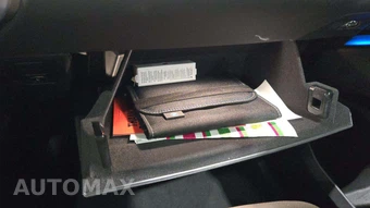 2026 BMW X3 M50 – miniatura 31