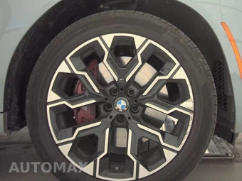 2026 BMW X3 M50 - miniatura 10