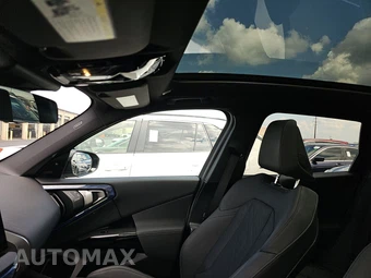 2026 BMW X3 M50 - miniatura 20