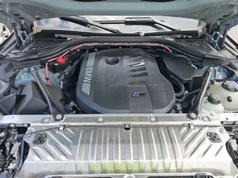 2026 BMW X3 M50 - miniatura 22
