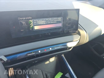 2026 BMW X3 M50 – miniatura 16