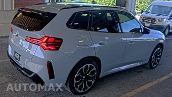 2026 BMW X3 M50 – miniatura 4