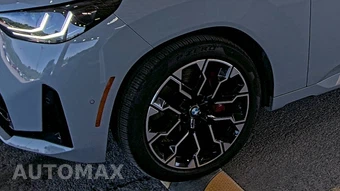 2026 BMW X3 M50 – miniatura 7