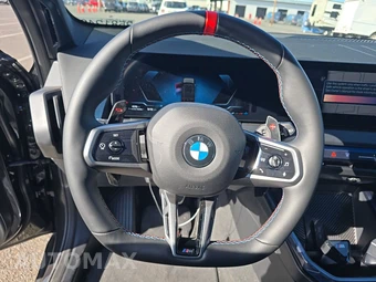 2026 BMW X3 M50 - miniatura 10