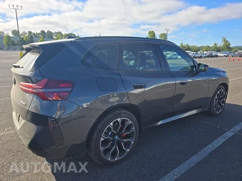 2026 BMW X3 M50 - miniatura 4