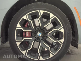 2026 BMW X3 M50 - miniatura 10