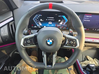 2026 BMW X3 M50 - miniatura 16