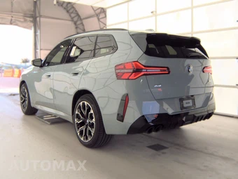 2026 BMW X3 M50 - miniatura 8