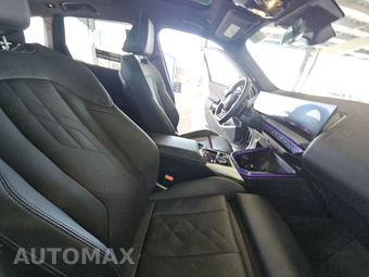 2026 BMW X3 M50 – miniatura 14
