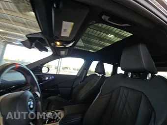 2026 BMW X3 M50 – miniatura 20