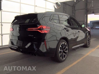 2026 BMW X3 M50 – miniatura 5
