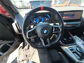 2026 BMW X3 M50 – miniatura 10