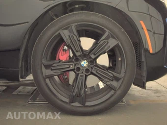 2026 BMW X3 M50 – miniatura 10