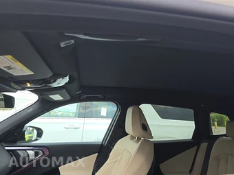 2026 BMW X3 M50 – miniatura 14