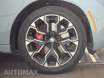 2026 BMW X3 M50 – miniatura 10