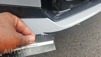 2026 BMW X3 M50 – miniatura 26