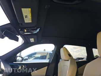 2026 BMW X3 M50 – miniatura 14