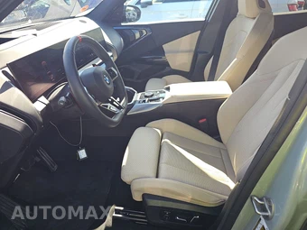 2026 BMW X3 M50 – miniatura 7