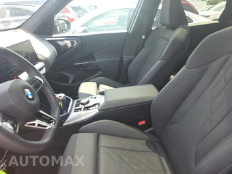 2026 BMW X3 M50 – miniatura 7