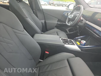2026 BMW X3 M50 – miniatura 8
