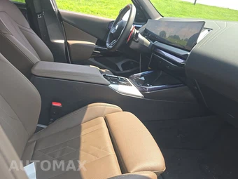 2026 BMW X3 M50 – miniatura 14