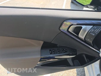 2026 BMW X3 M50 – miniatura 15