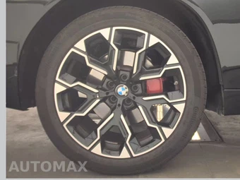 2026 BMW X3 M50 – miniatura 11
