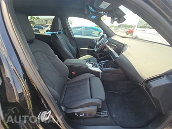 2026 BMW X3 M50 – miniatura 14