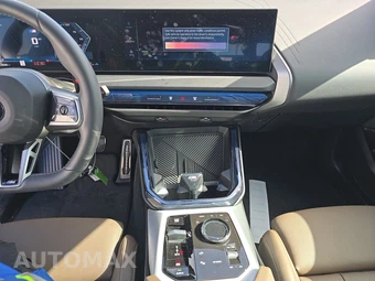 2026 BMW X3 M50 – miniatura 11