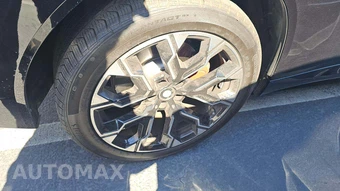2026 BMW X3 M50 – miniatura 21
