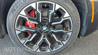 2026 BMW X3 M50 – miniatura 24