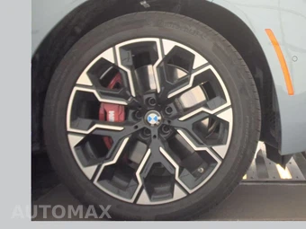 2026 BMW X3 M50 - miniatura 10