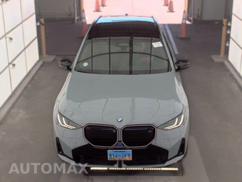 2026 BMW X3 M50 - miniatura 2