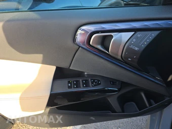 2026 BMW X3 M50 – miniatura 15