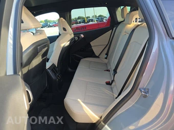 2026 BMW X3 M50 – miniatura 19