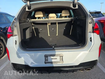 2026 BMW X3 M50 – miniatura 23