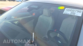 2026 BMW X3 M50 – miniatura 27