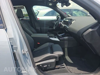 2026 BMW X3 M50 – miniatura 14