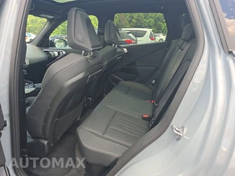 2026 BMW X3 M50 – miniatura 19