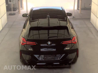 2026 BMW X3 M50 – miniatura 6