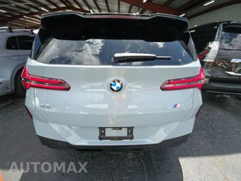 2026 BMW X3 M50 - miniatura 5