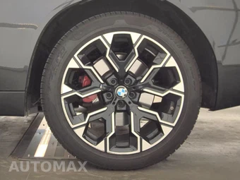 2026 BMW X3 M50 – miniatura 12